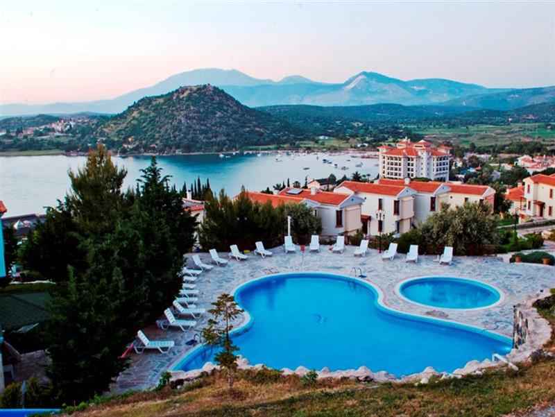 Akay Garden Family Club