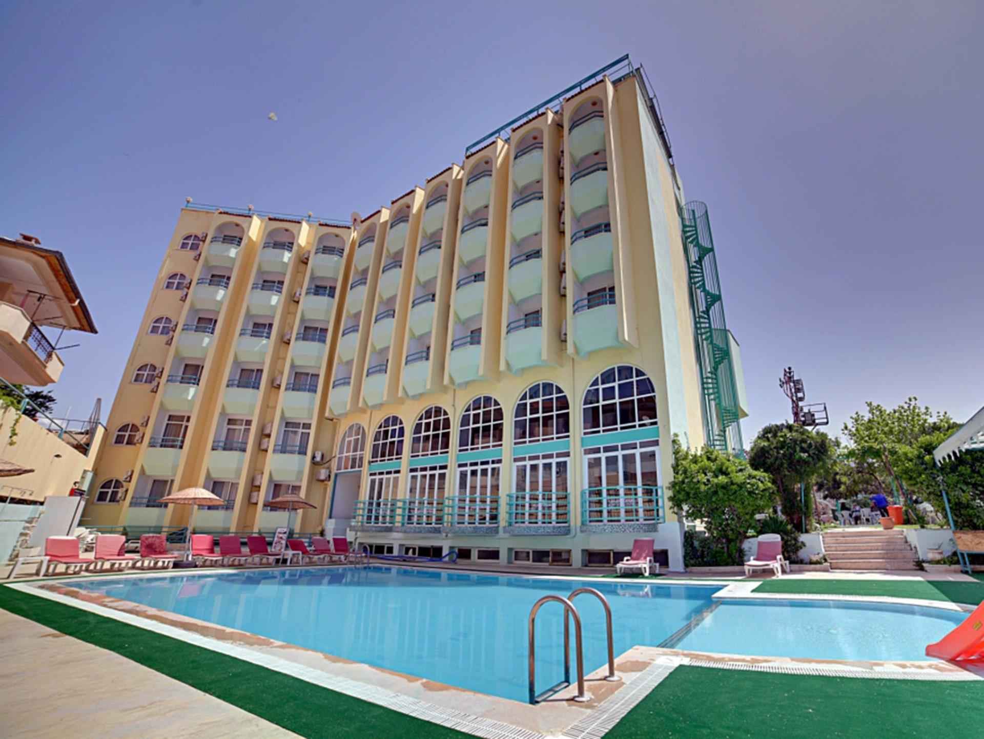 Albora Hotel