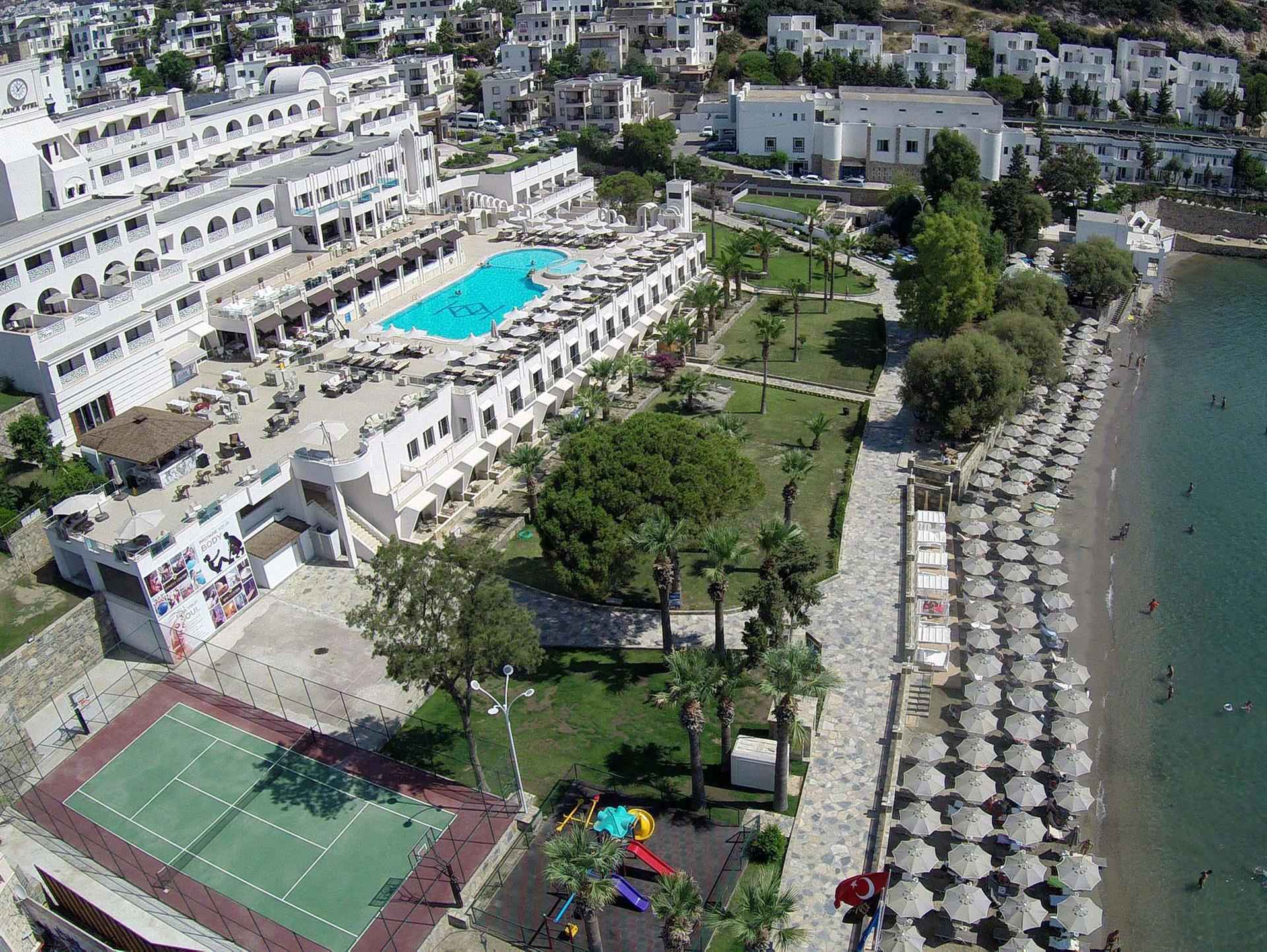 Azka Hotel