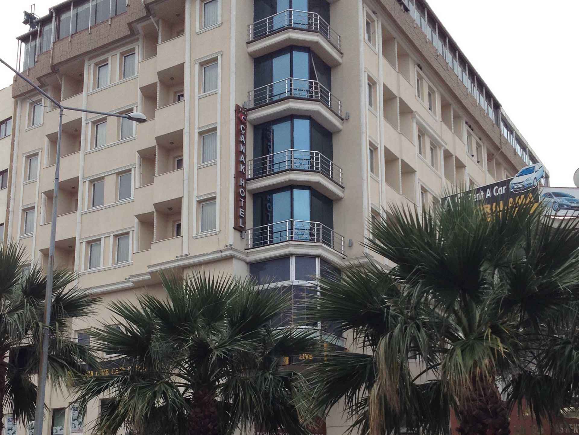 Çanak Hotel