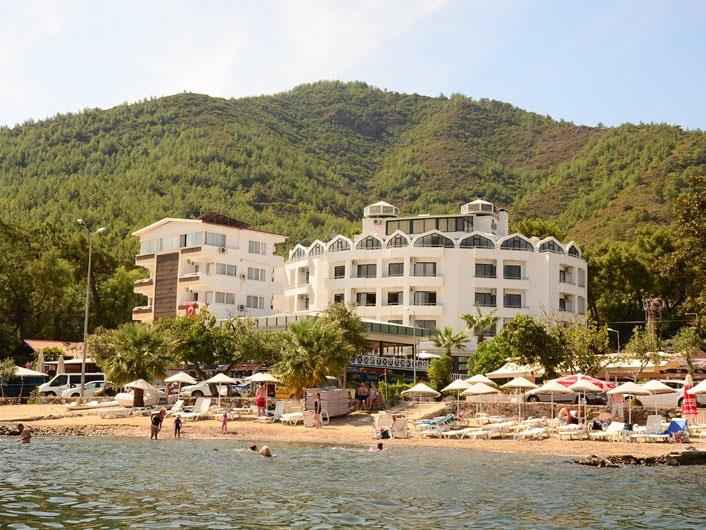 Class Beach Hotel 