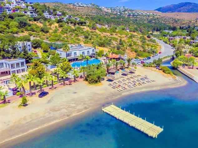 Costa 3S Beach Hotel