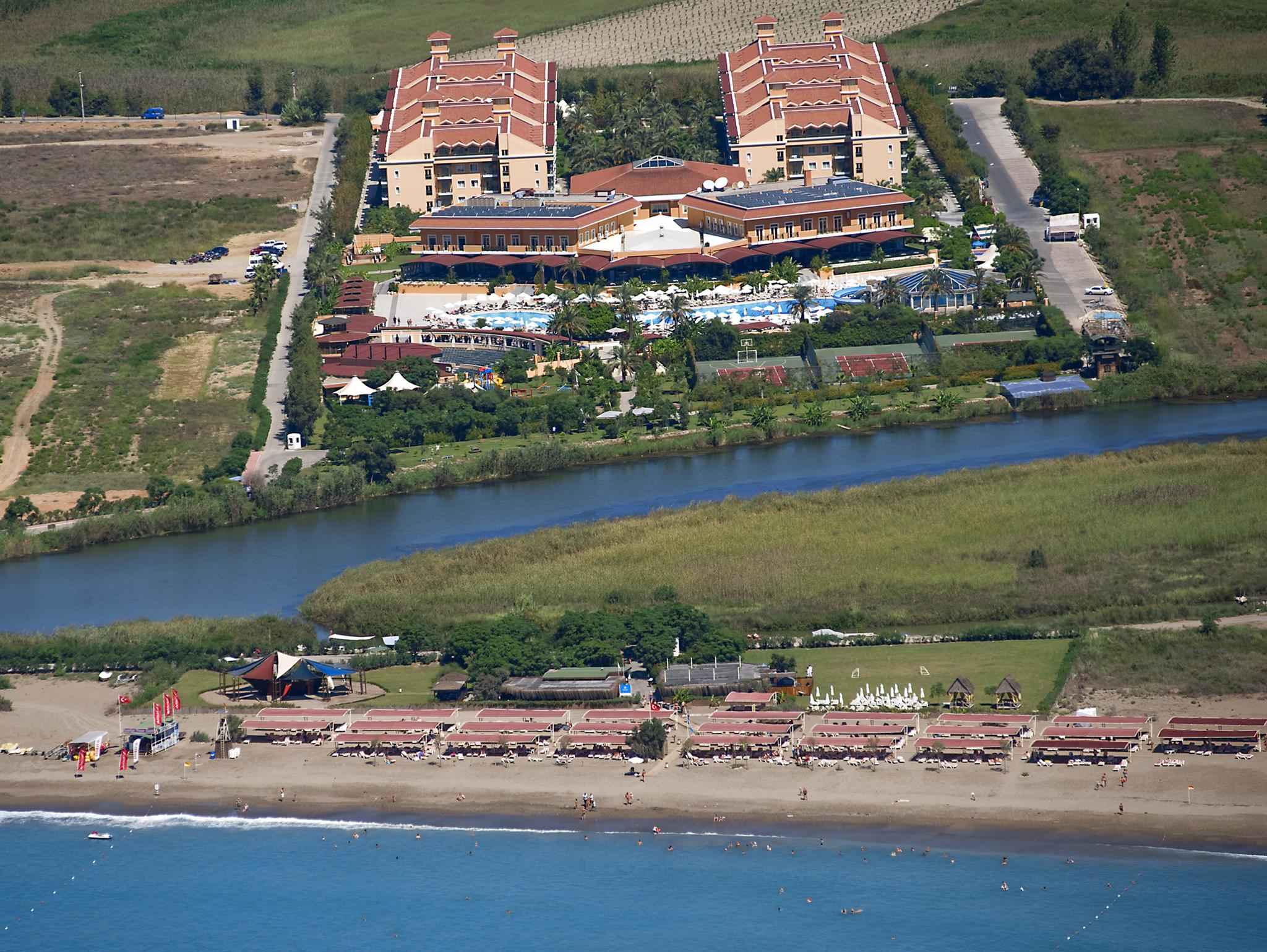 Crystal Paraiso Verde Resort & Spa