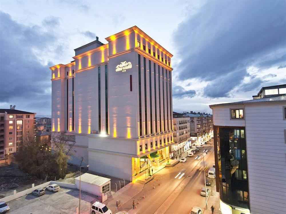 Elite World Van Otel