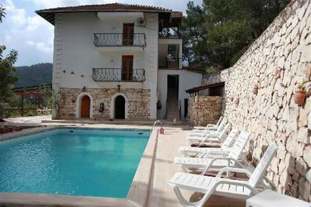 Can Ayaz Eviniz Otel Adrasan