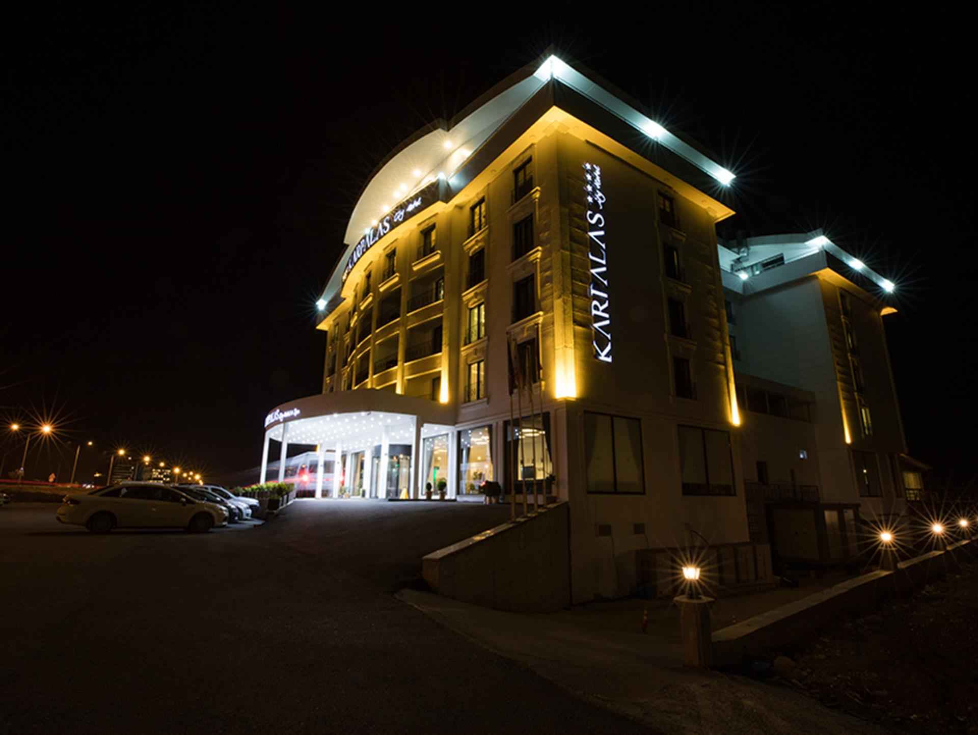 Karpalas City Hotel & Spa 
