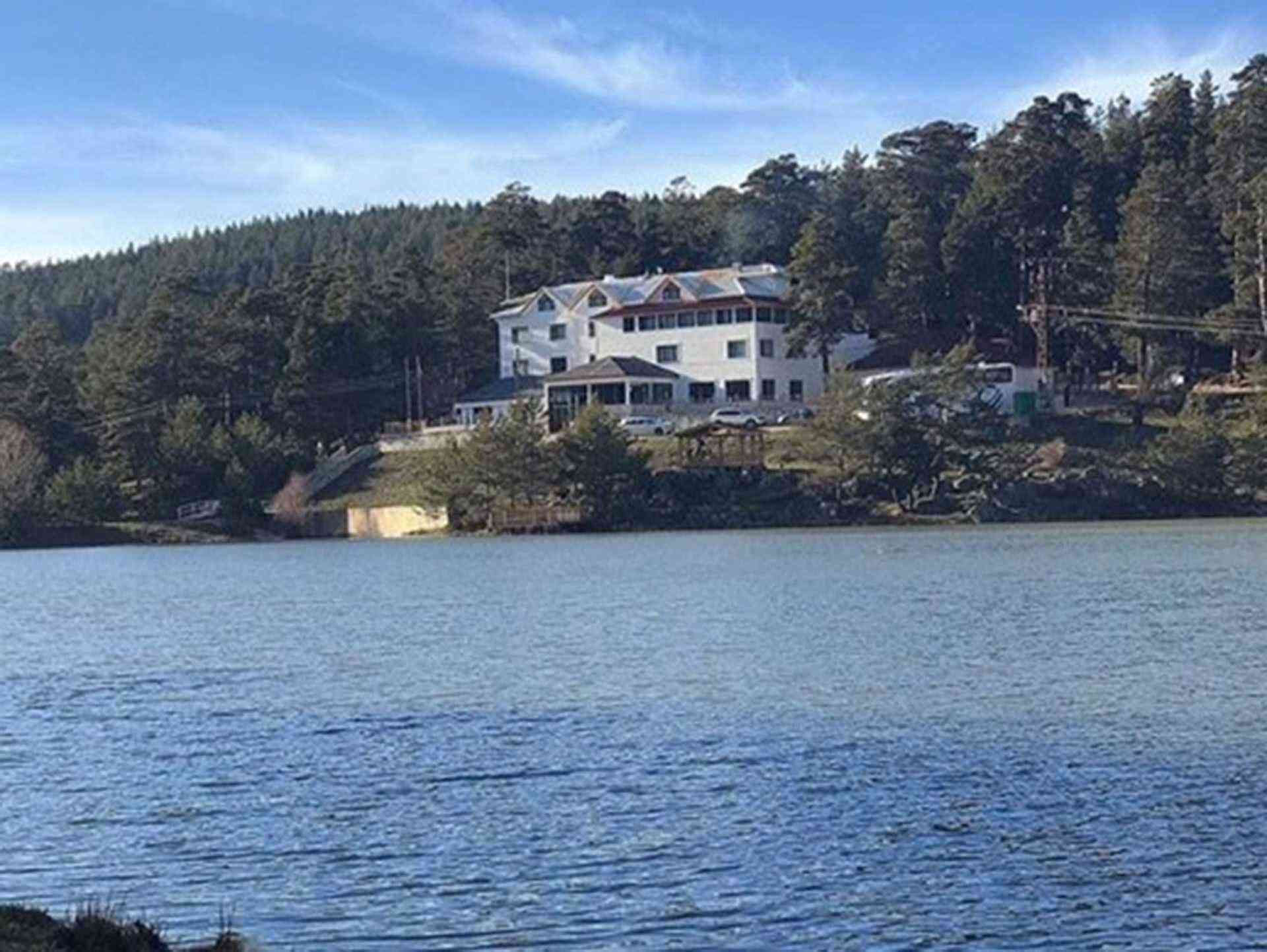 Lagoon Palace Spa & Activities