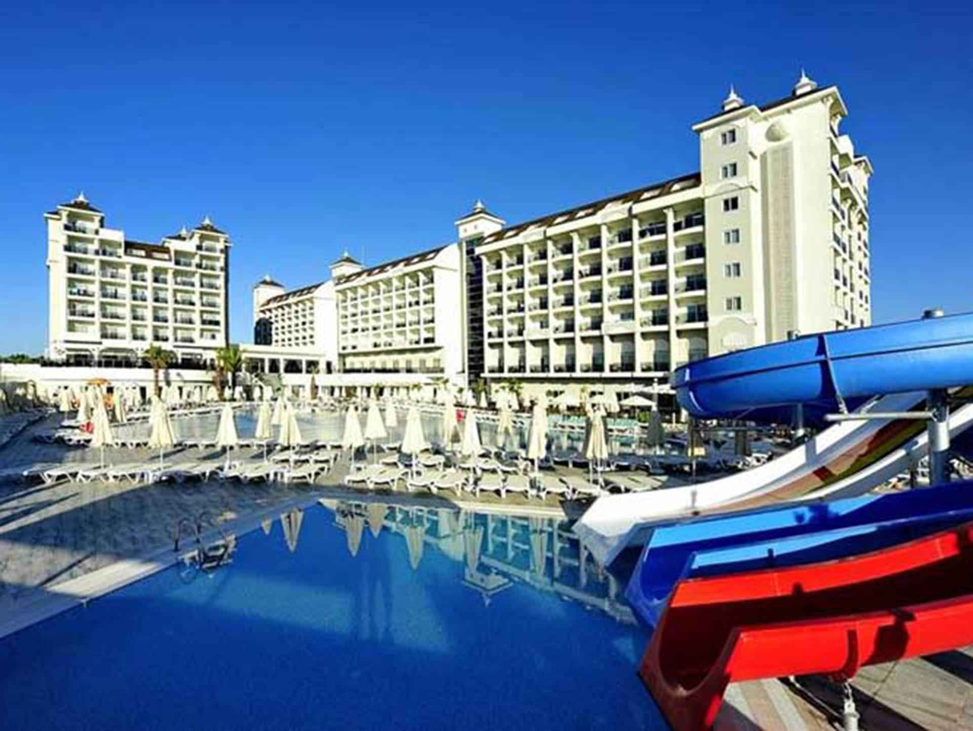 Lake & River Side Hotel & Spa