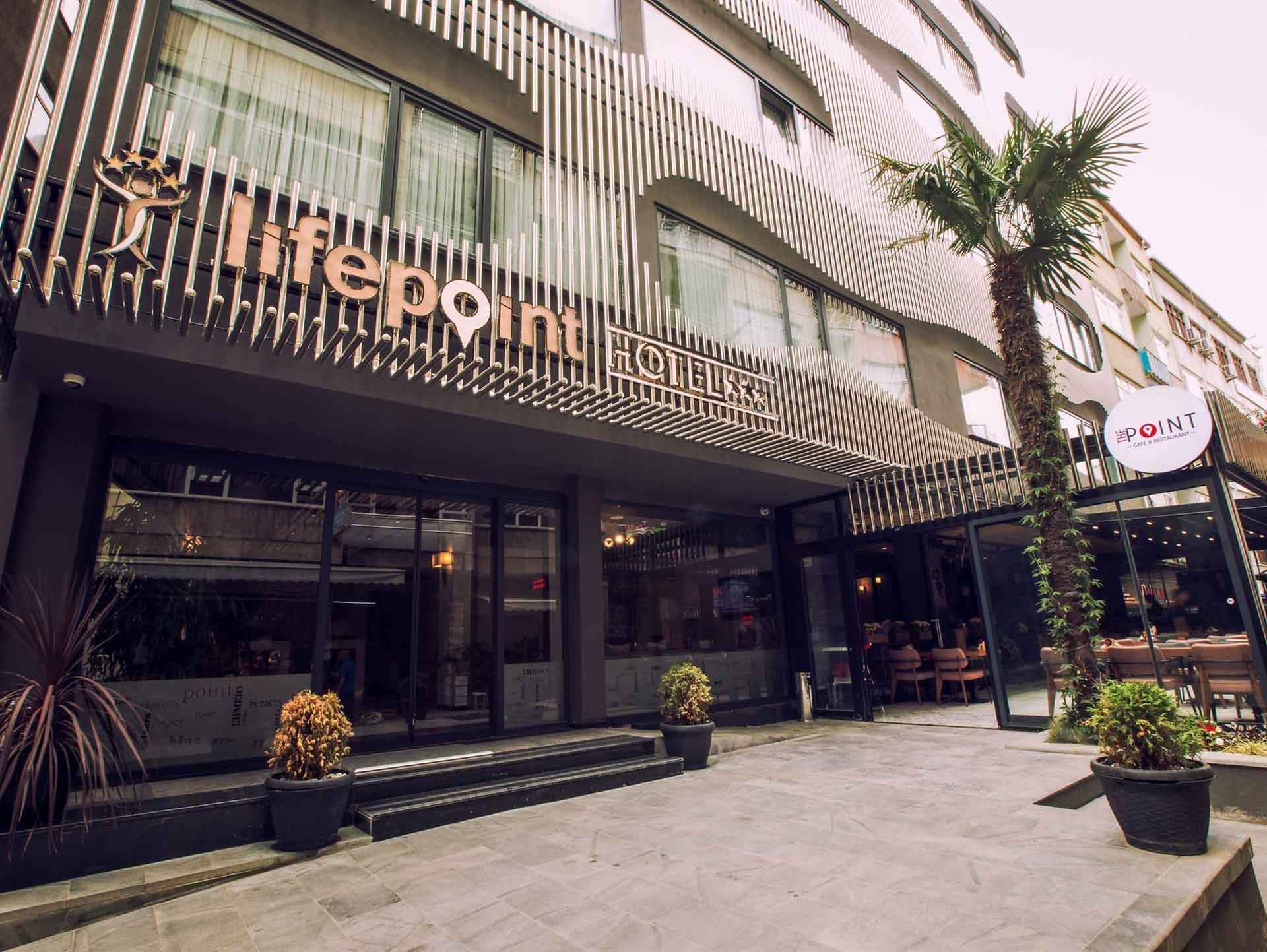 Life Point Hotel