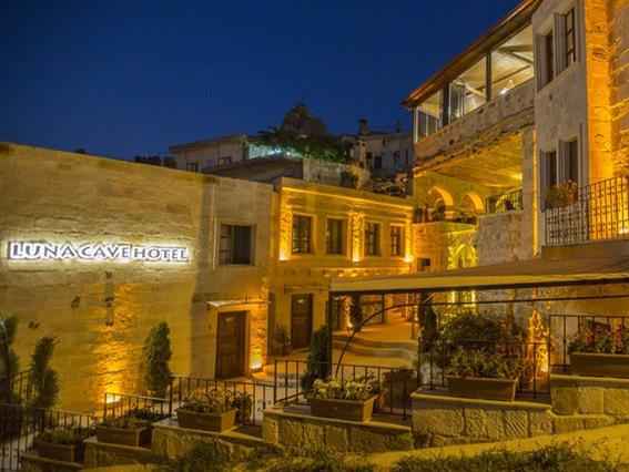 Luna Cave Hotel