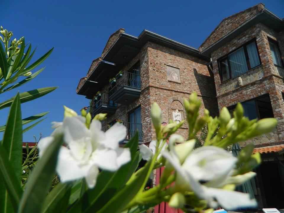 Papazlık Han Butik Otel