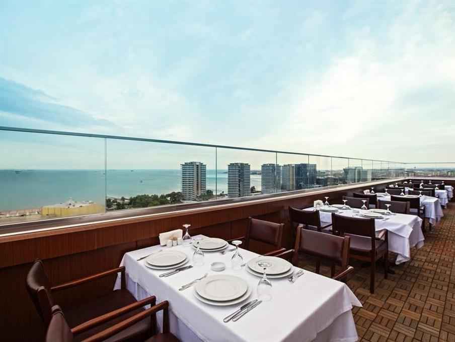 Ramada Hotel & Suites Ataköy