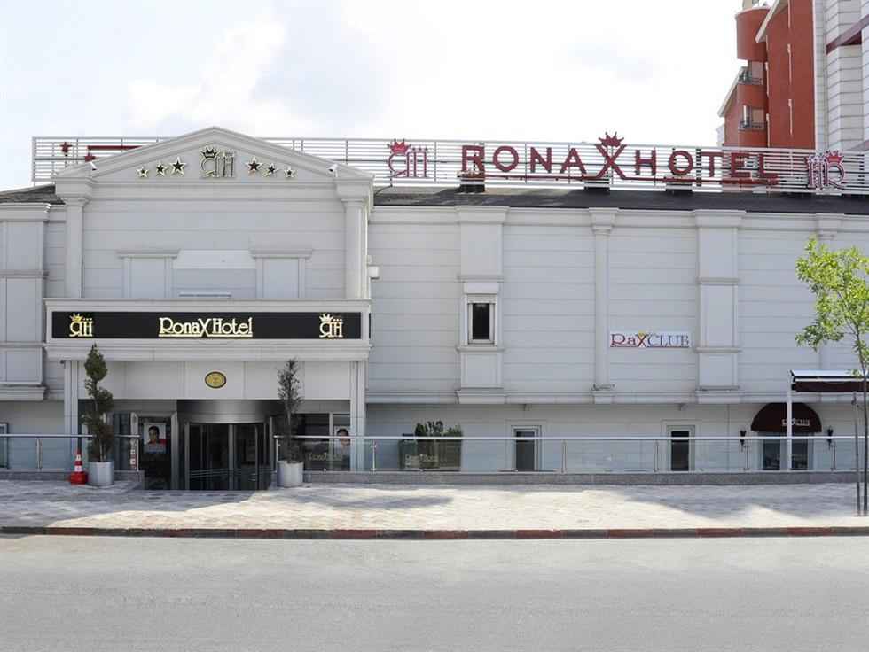 Ronax Hotel
