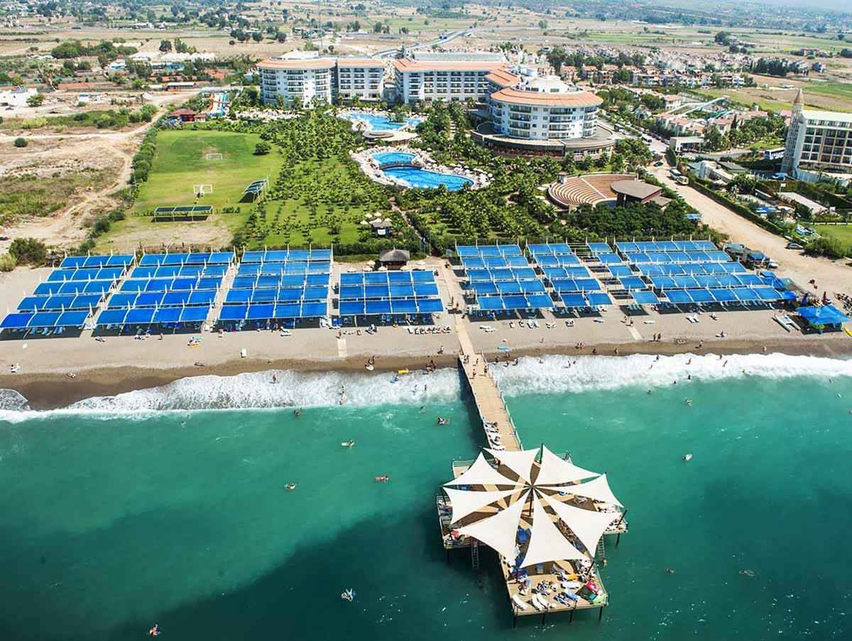 Seaden Sea World Resort & Spa