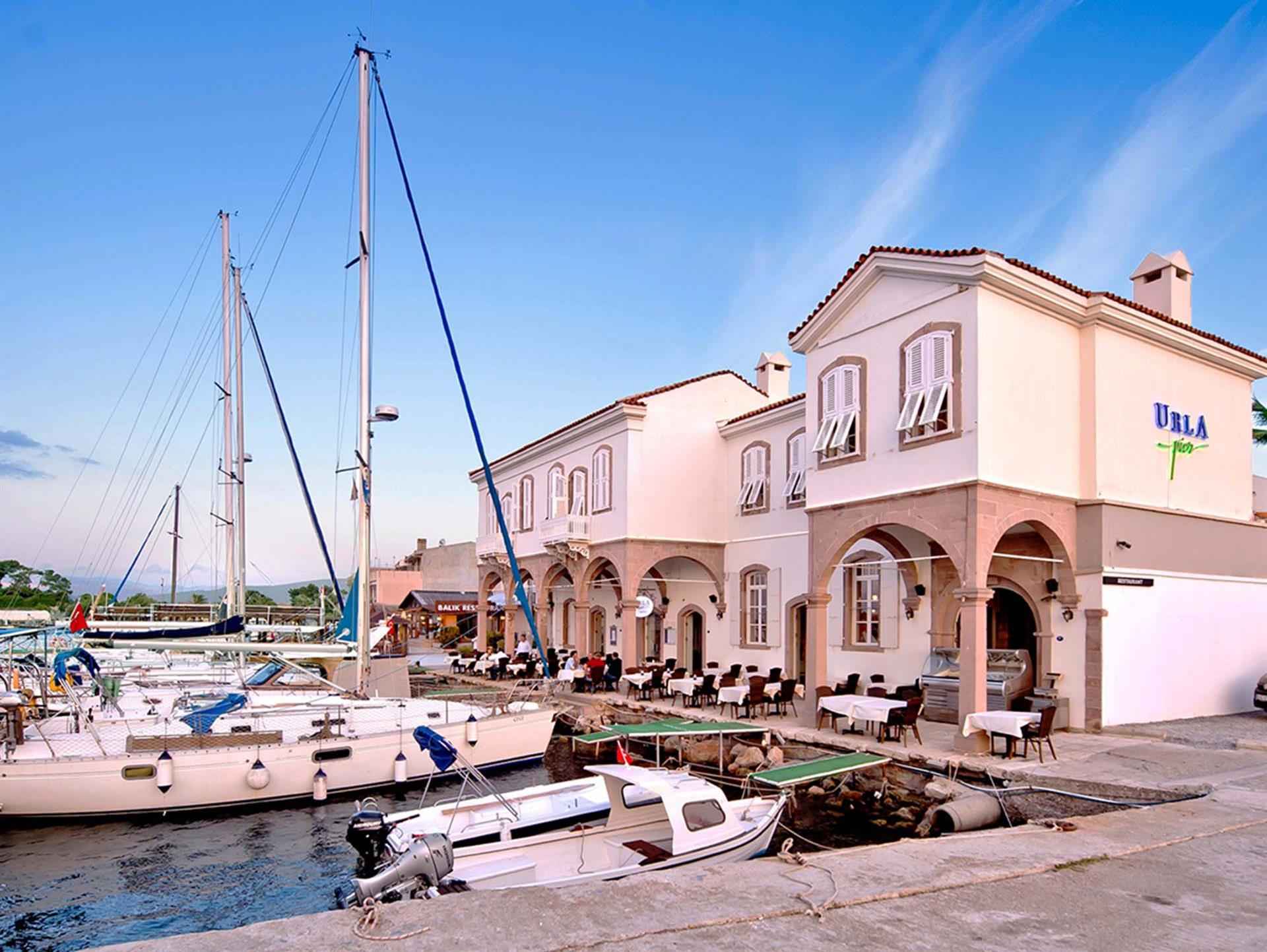 Urla Pier Hotel & Restaurant 