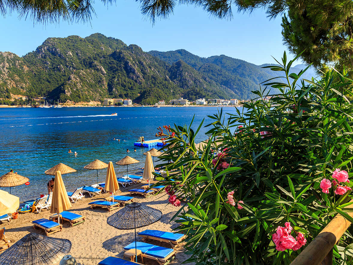 2025 yazında Akdeniz'de deniz tatili keyfi