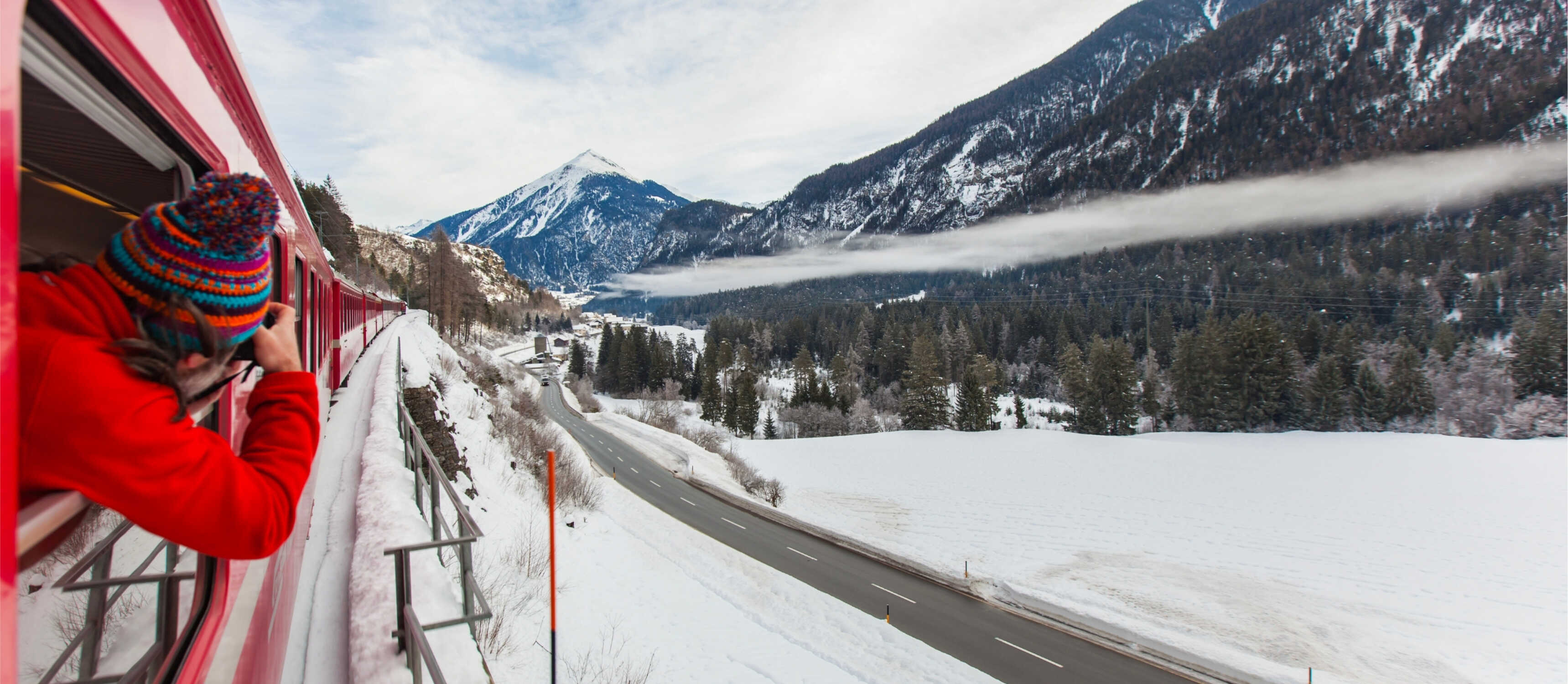 Avrupa’da Sevgililer Günü için romantik tren rotalarını anlatan seyahat rehberi