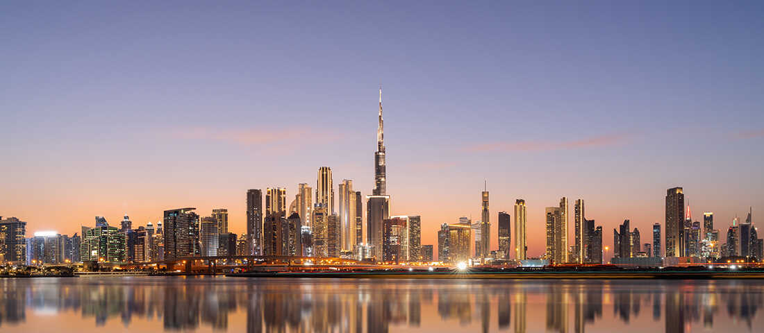 Burj Khalifa ve Dubai manzarası