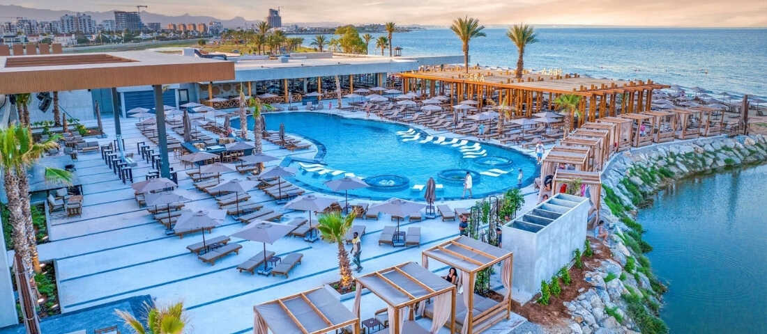 Grand Sapphire Resort'ta yetişkinlere özel alanlar ve romantik balayı deneyimi
