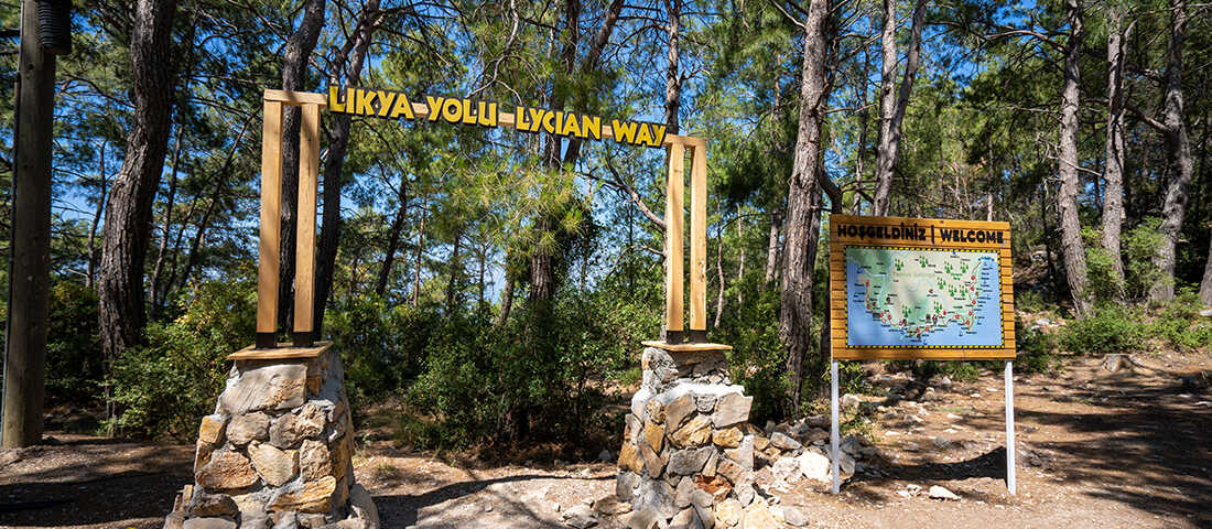 Fethiye’den Antalya’ya uzanan, doğa ve tarih ile iç içe geçen Likya Yolu güzergâhı.