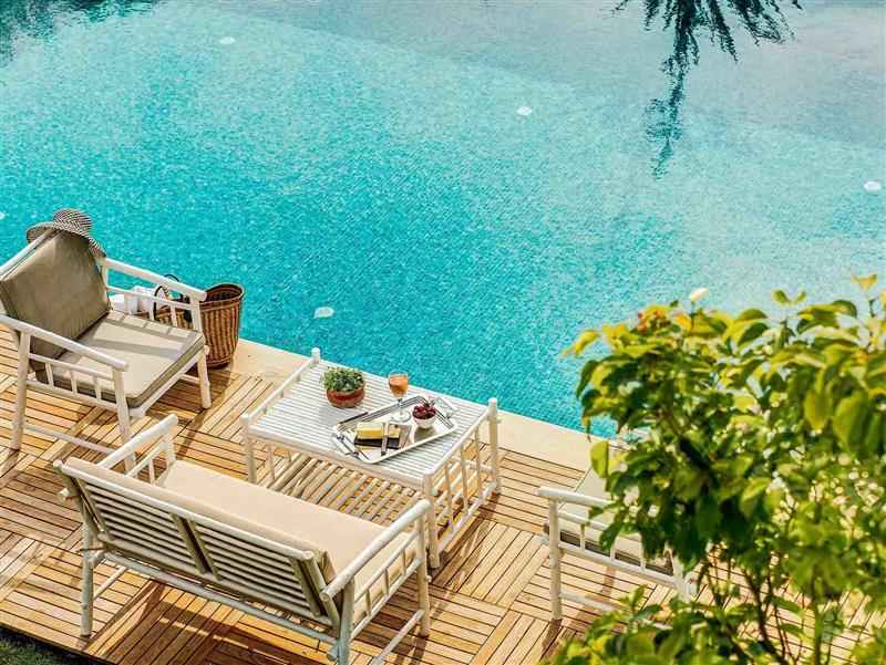 Ev Bharat İzmir Çeşme Ves Turizm