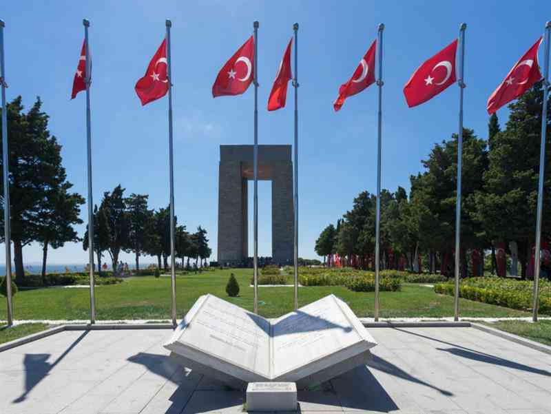 Gunubirlik Canakkale Sehitlik Gelibolu Turu Tatilbudur Com